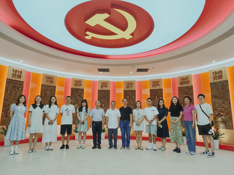 9.合影_副本.jpg